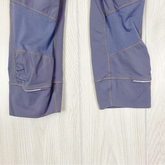 Athleta | Purple Gray Relay Capri Leggings Size Small - Picture 8 of 12